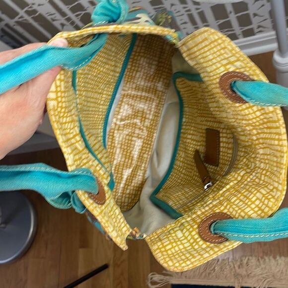 Fossil Floral Print Coated Canvas Tote - Picture 4 of 14